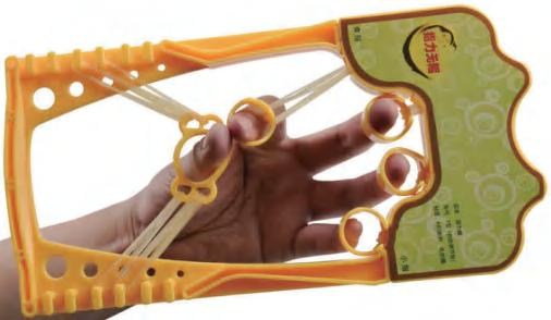 FINGER TO FINGER STRENGTH TRAINER